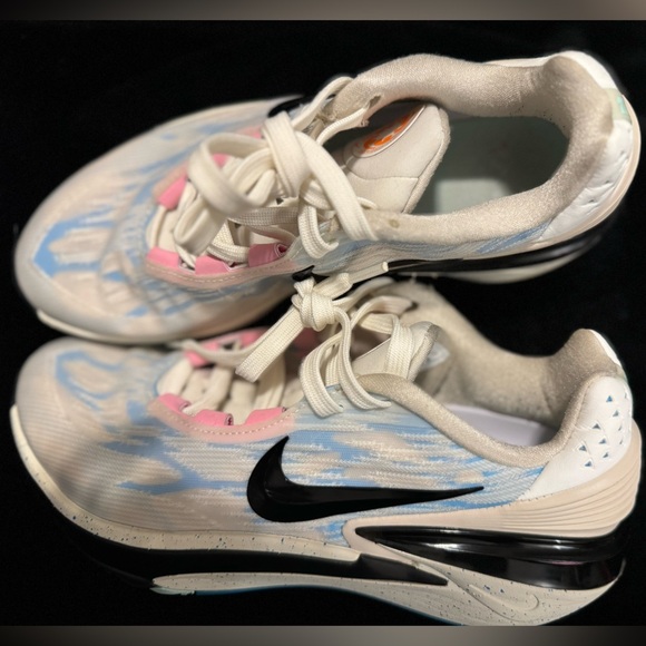 Nike Air Zoom GT Cut 2 White Pink Blue Basketball Shoes FN0234 Women's Size 9 - Picture 13 of 13
